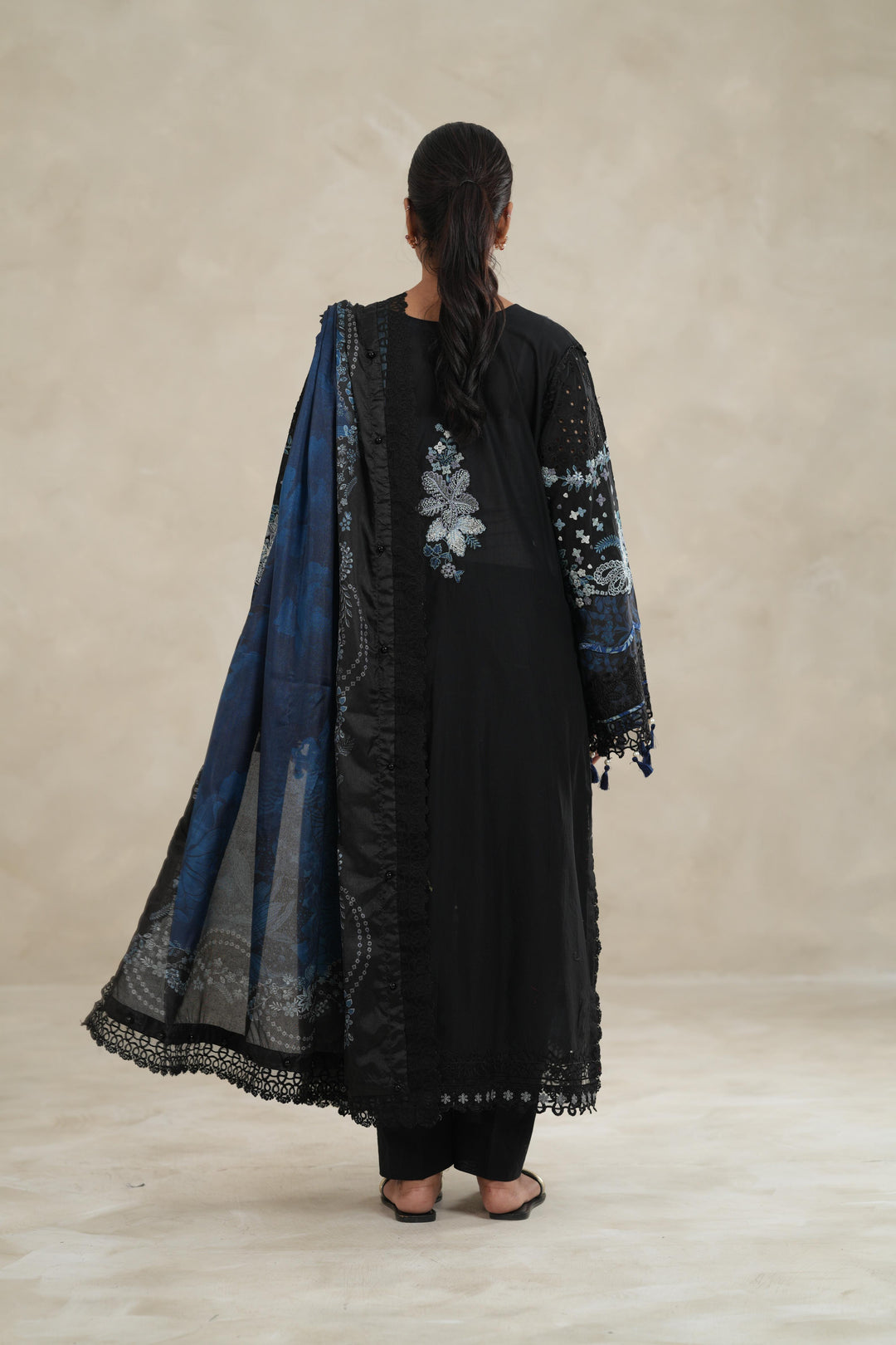 Design 8 - Baroque Eid Luxe Lawn Stitched