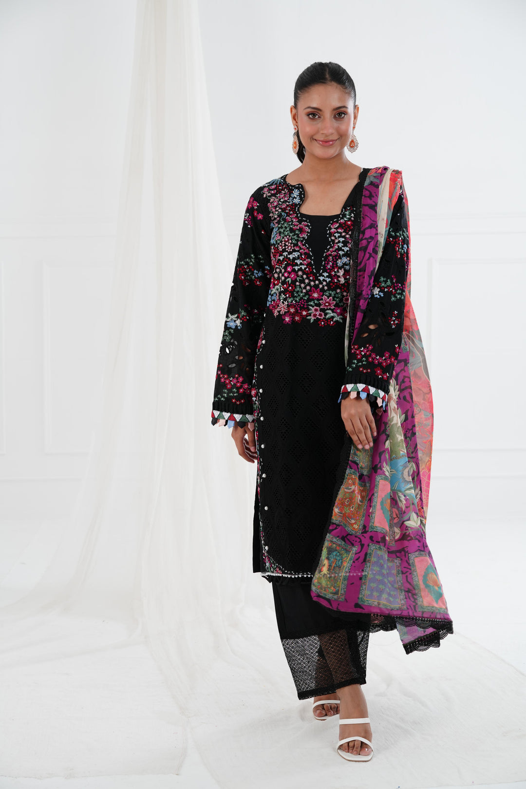 Elva - Afrozeh Luxury Lawn Stitched