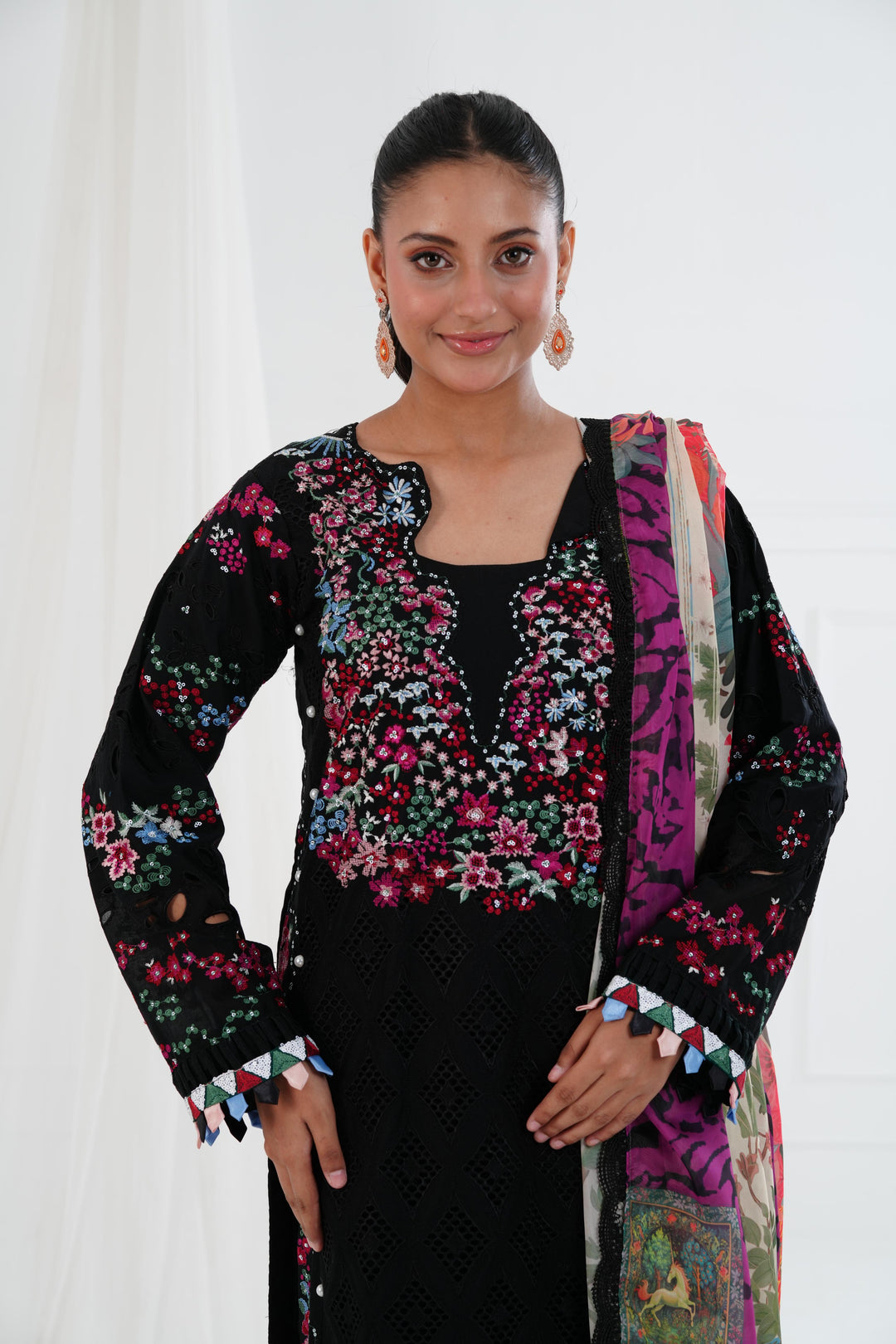 Elva - Afrozeh Luxury Lawn Stitched