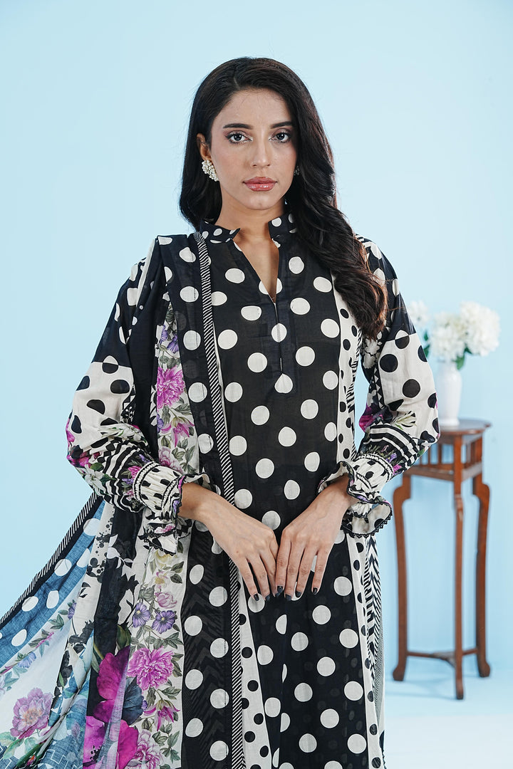 Lawn Black Stitched Suit - Elaf