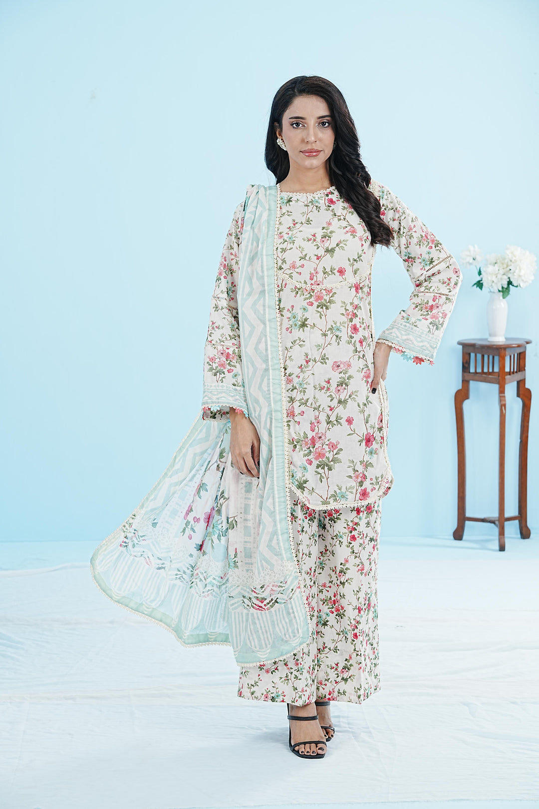 Lawn Off white Stitched Suit - Elaf