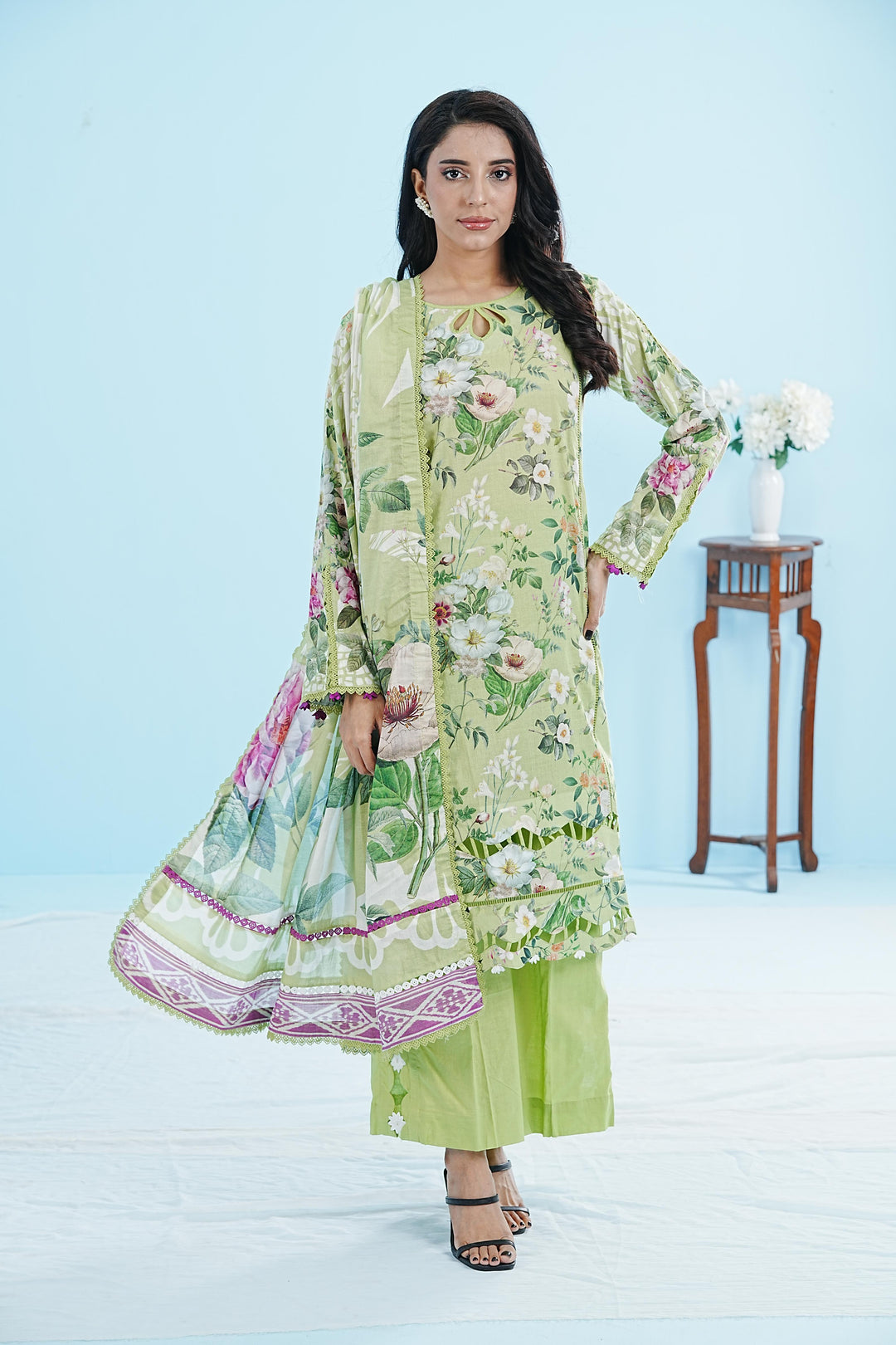 Lawn Parrot Green Stitched Suit - Elaf
