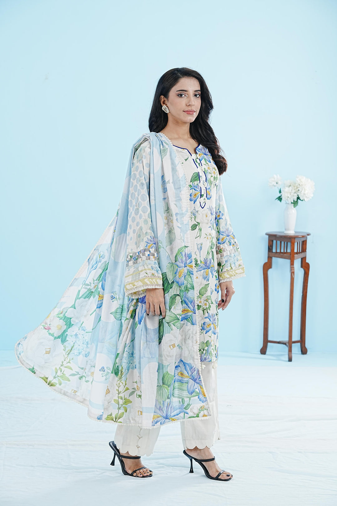 Lawn Off White Stitched Suit - Elaf