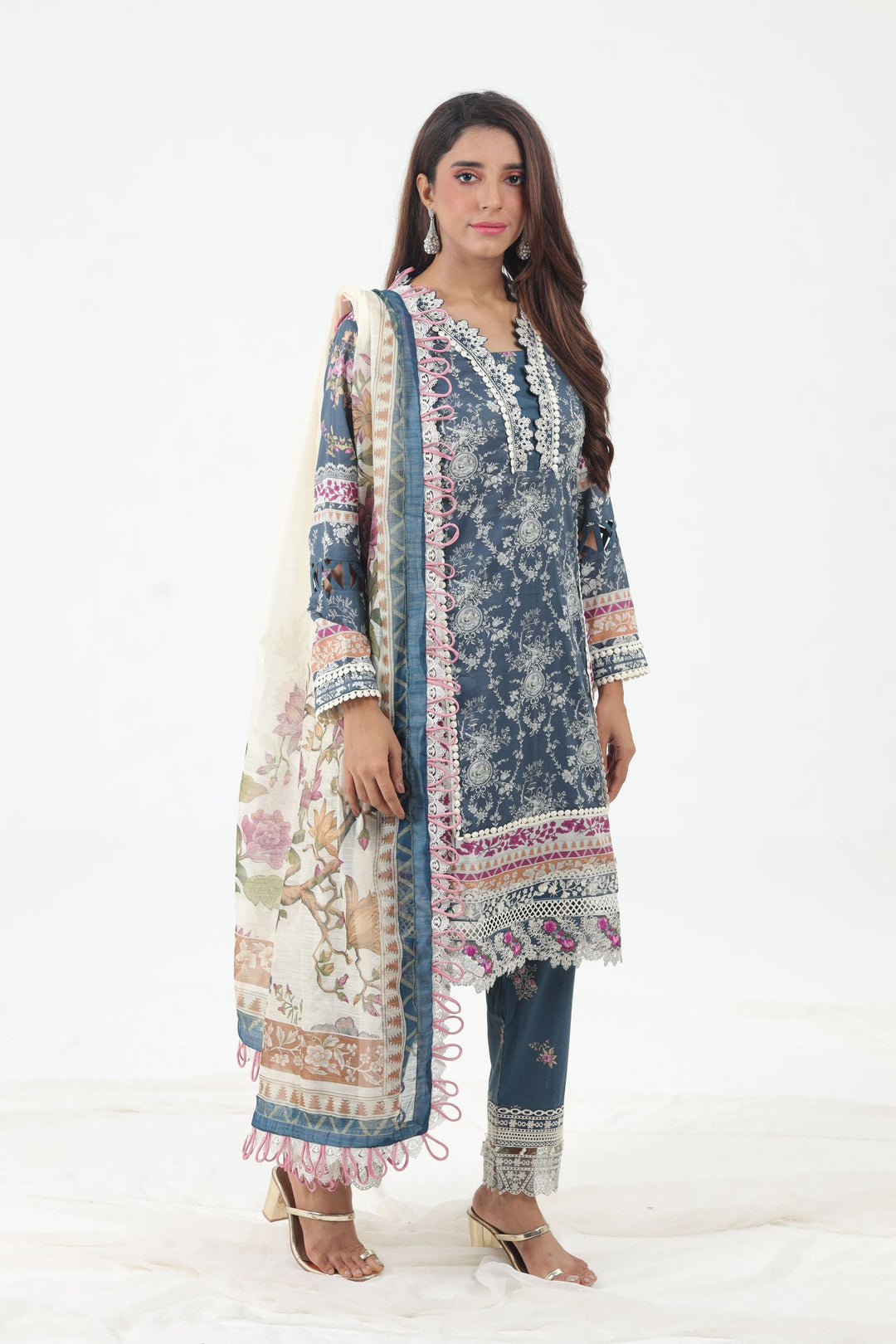 ESC-07A Zoe - Elaf Signature Lawn Series