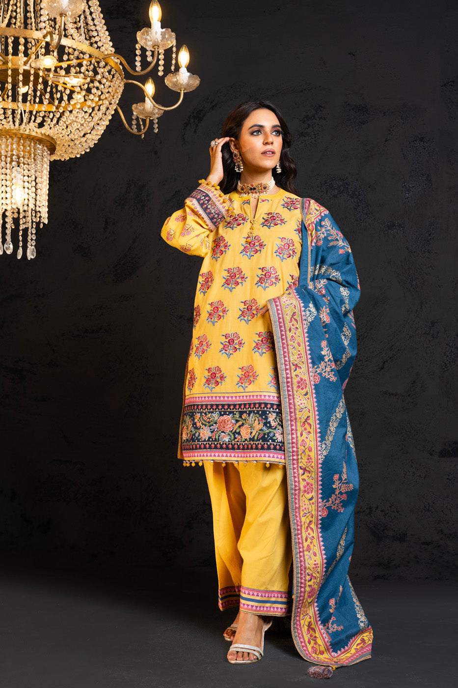 Embroidered Cambric Yellow 3 Piece Suit - Al Karam