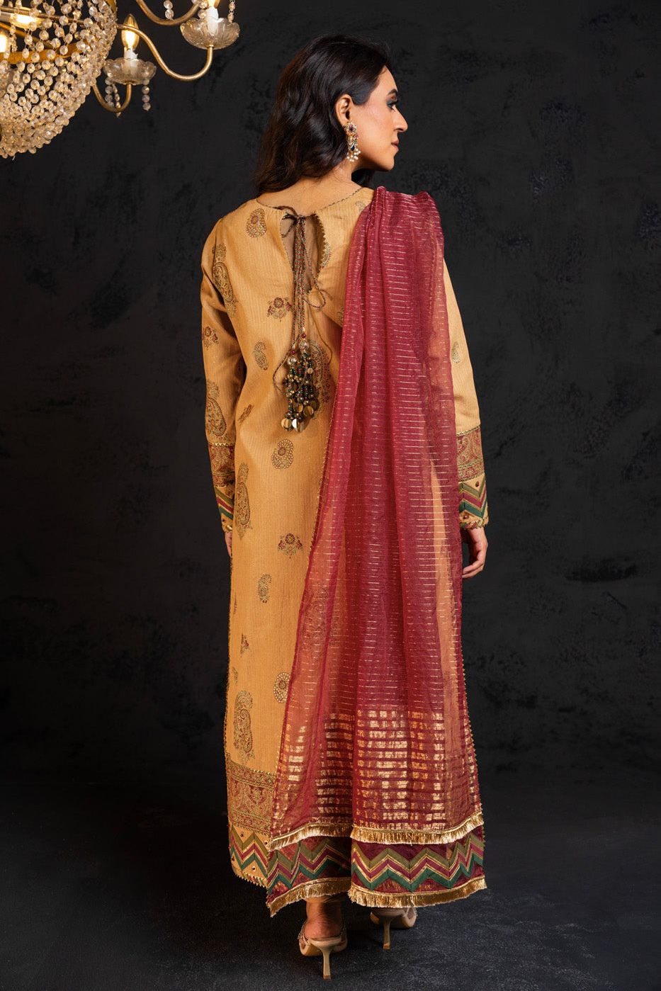 Embroidered Zari Lawn Beige 3 Piece Suit - Al Karam