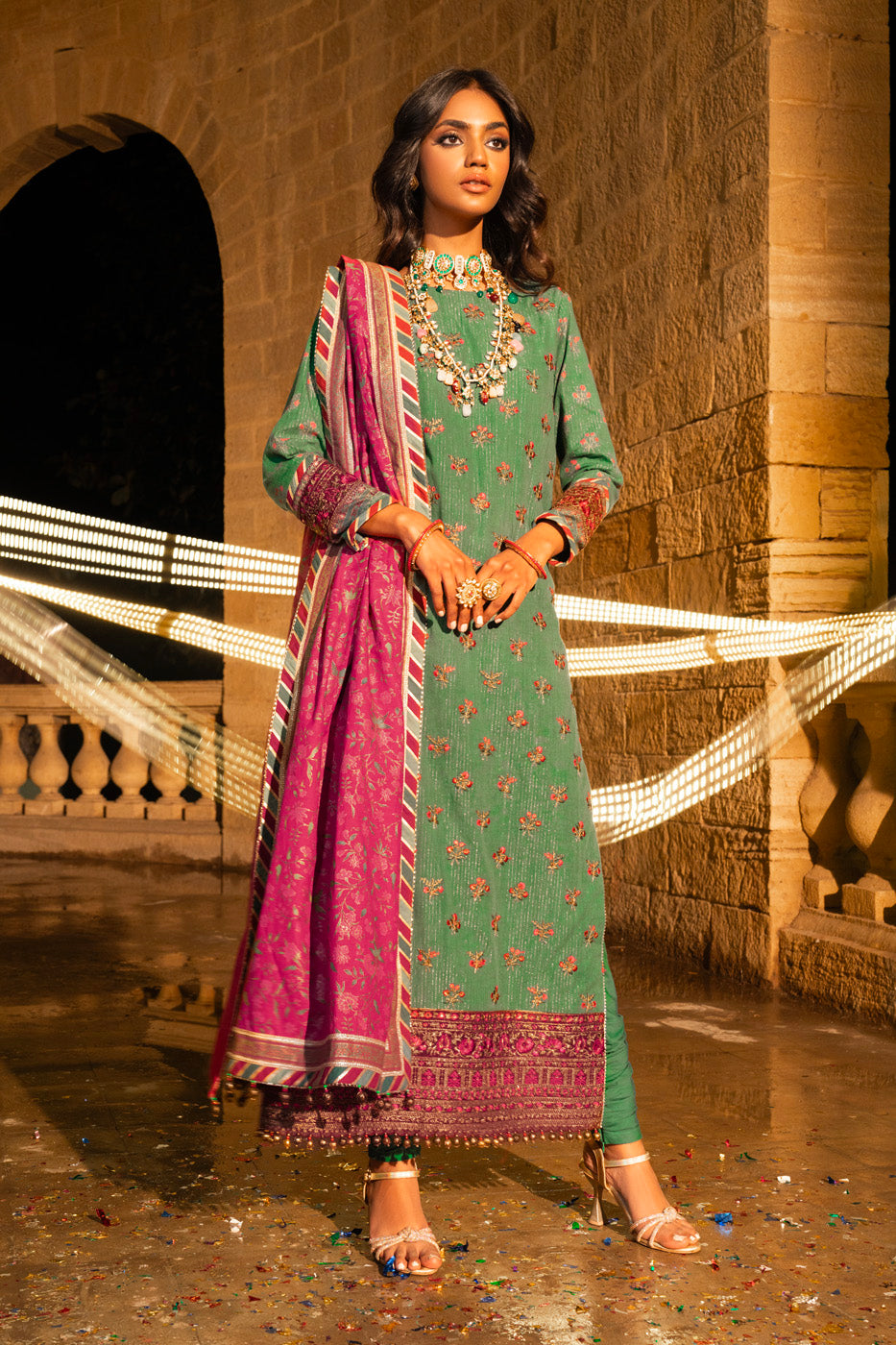 Embroidered Zari Lawn Green 3 Piece Suit - Al Karam