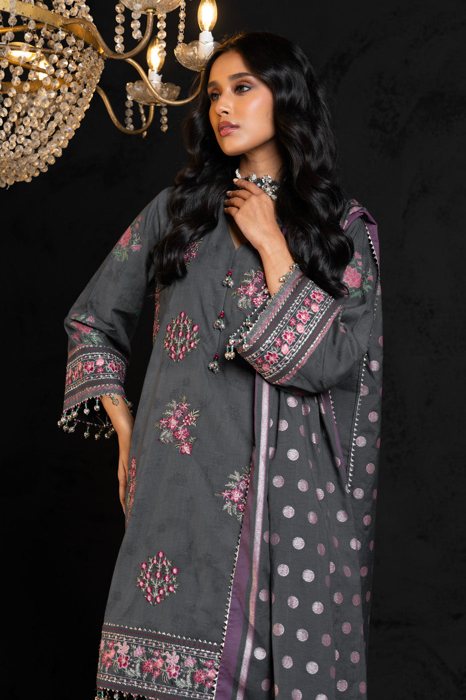 Embroidered Jacquard Grey 3 Piece Suit - Al Karam