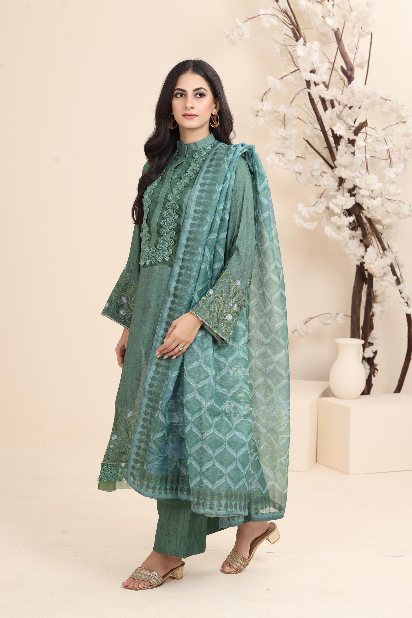 Design 4A - Sobia Nazir Stitched Fall Edit 2024