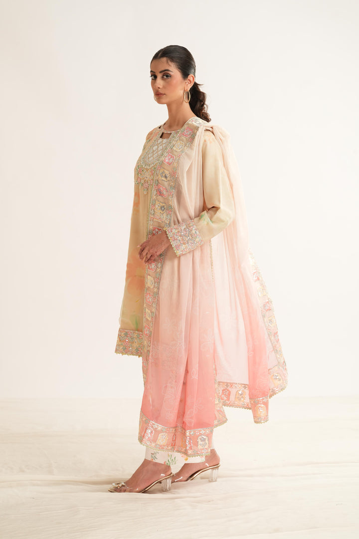 Floral Ray - Farasha Fiorella Formals Stitched
