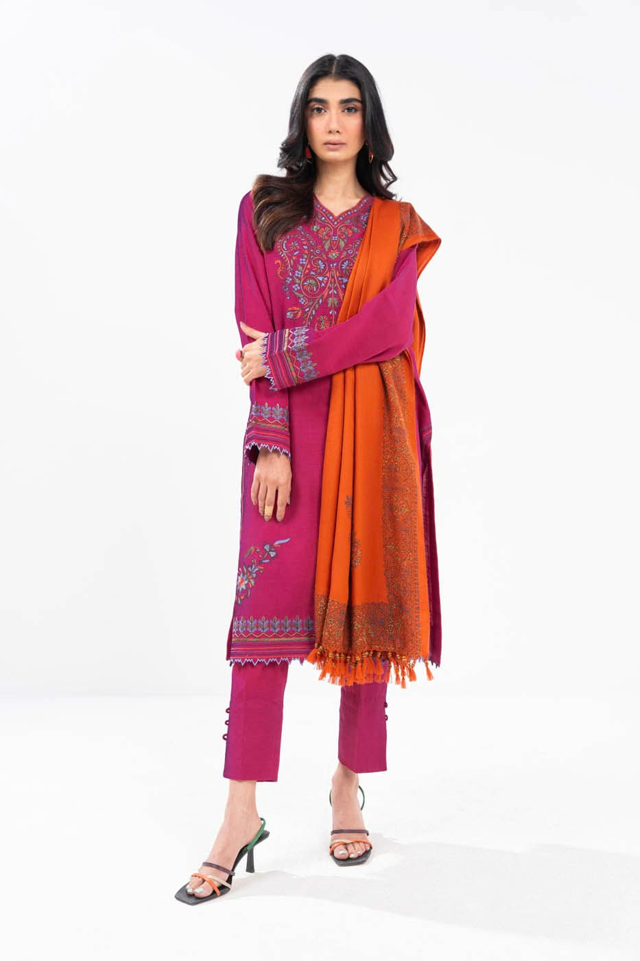 Embroidered Khaddar Fuchsia Unstitched Suit - Alkaram