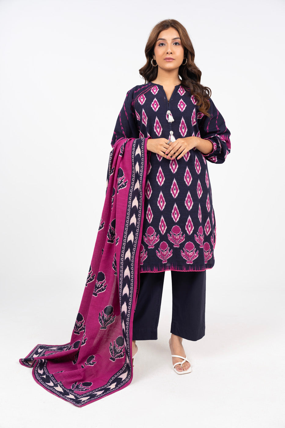 Printed Khaddar Pink Unstitched Suit - Alkaram