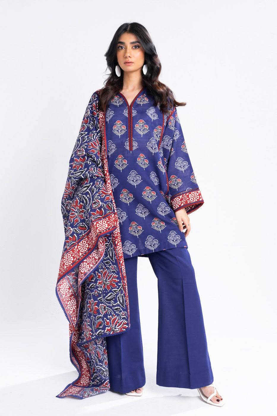 Printed Khaddar Navy Blue Unstitched Suit - Alkaram