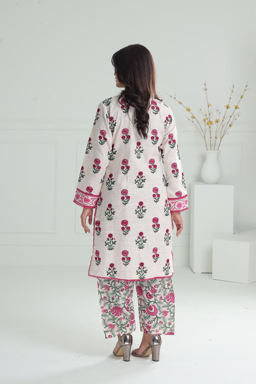 Printed Khaddar Cream Stitched Suit - Alkaram