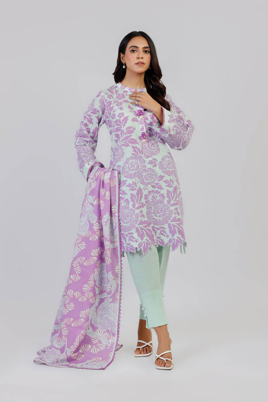 Embroidered Karandi Lilac Unstitched Suit - Alkaram