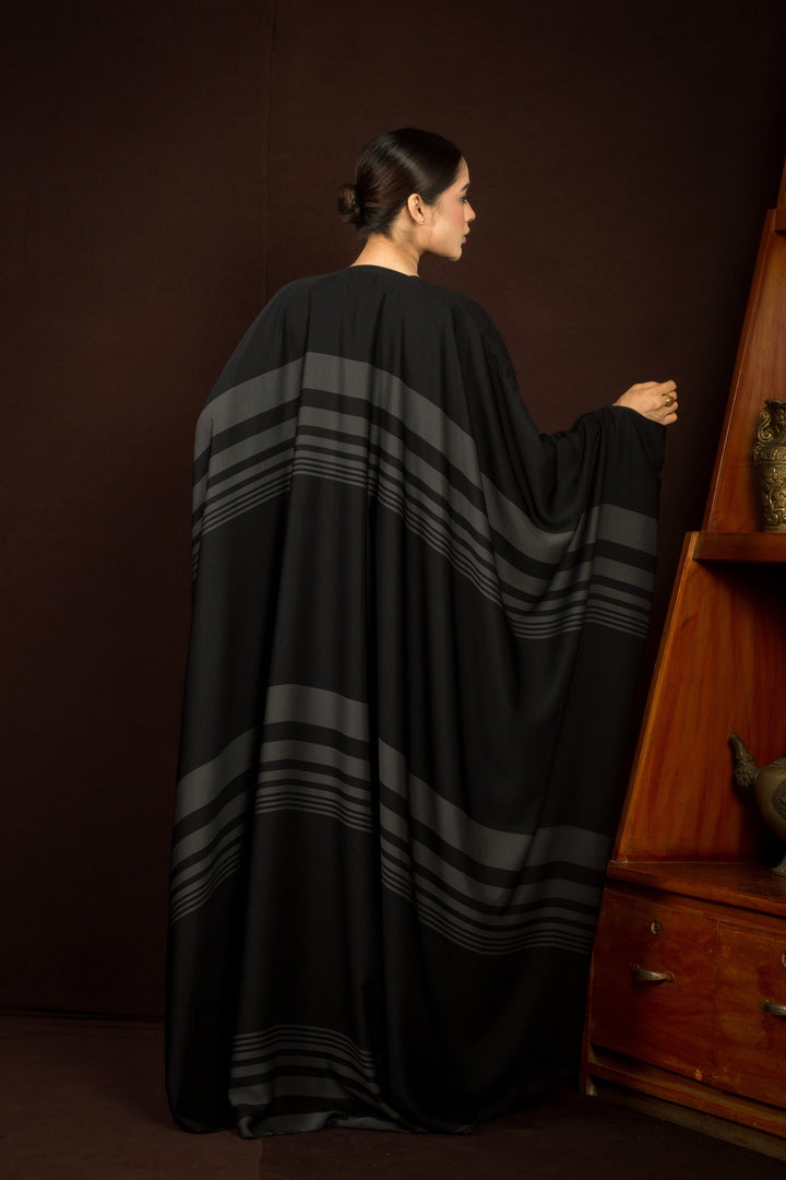 Miraan Black Abaya