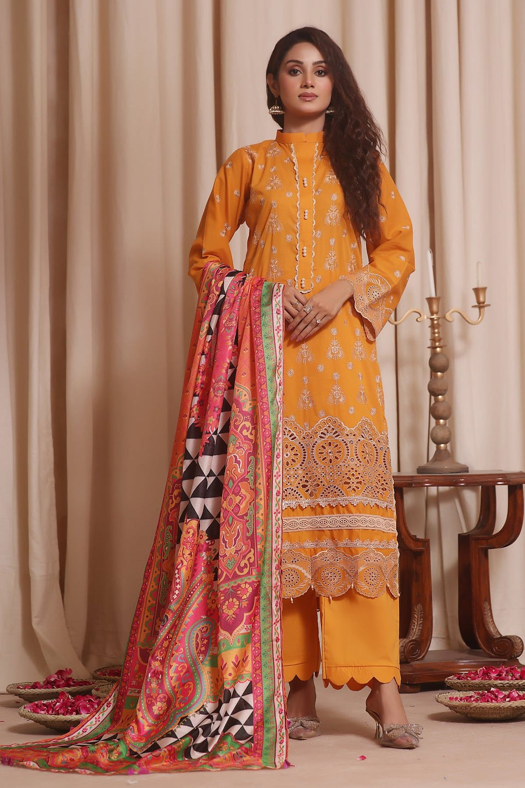 Gunjal 3 Piece Suit - Zainab Chottani