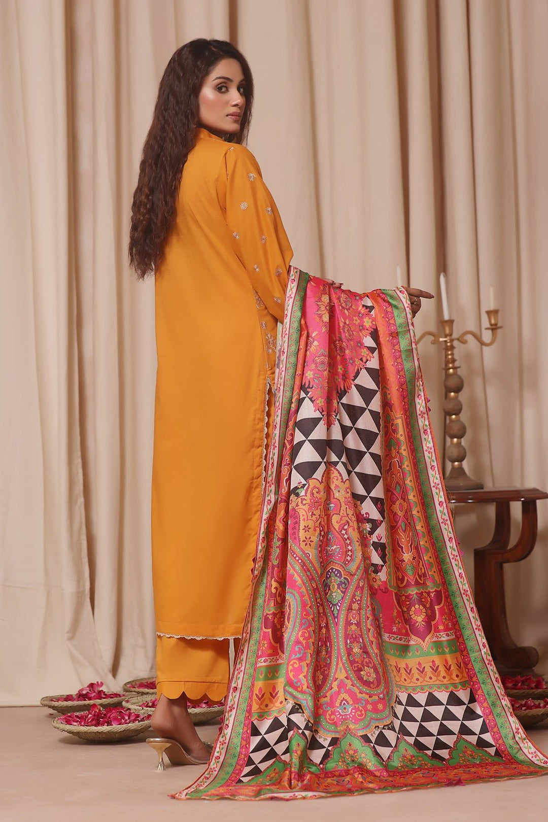 Gunjal 3 Piece Suit - Zainab Chottani