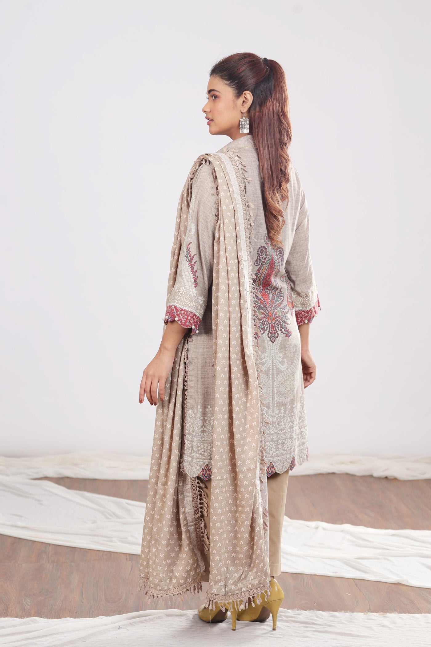 Design 10A - Sana Safinaz Mahay Stitched