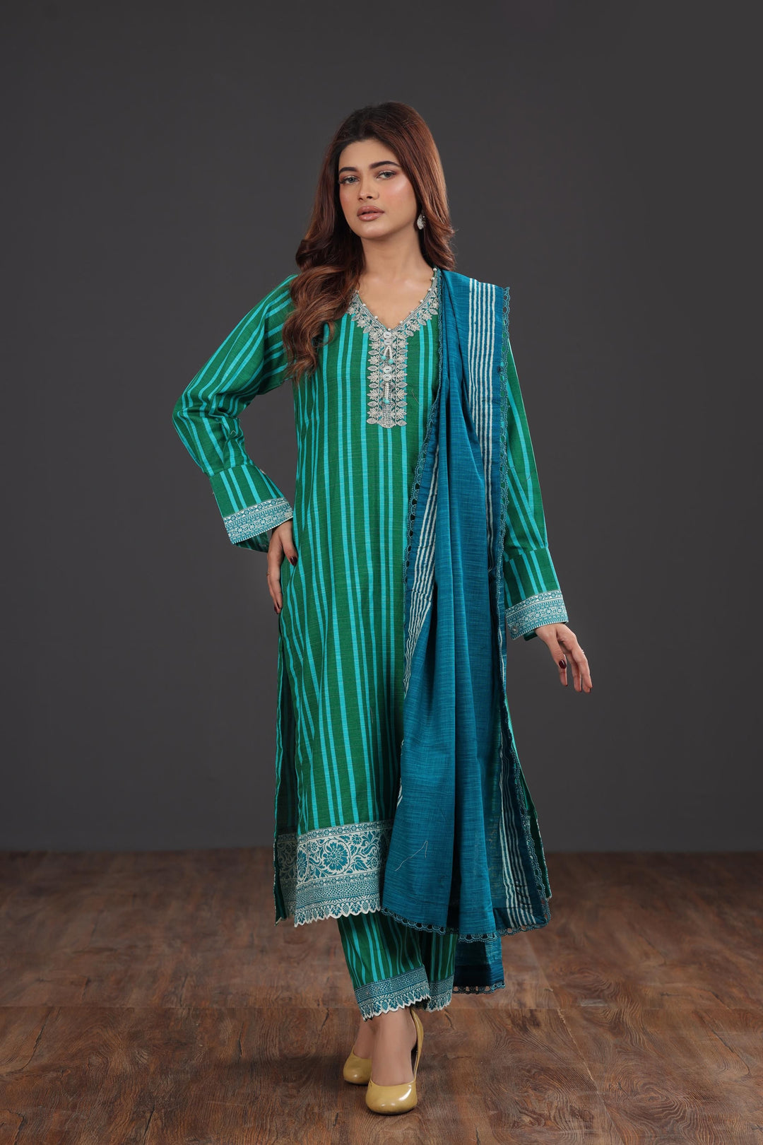 Design 2B - Sana Safinaz Mahay Stitched