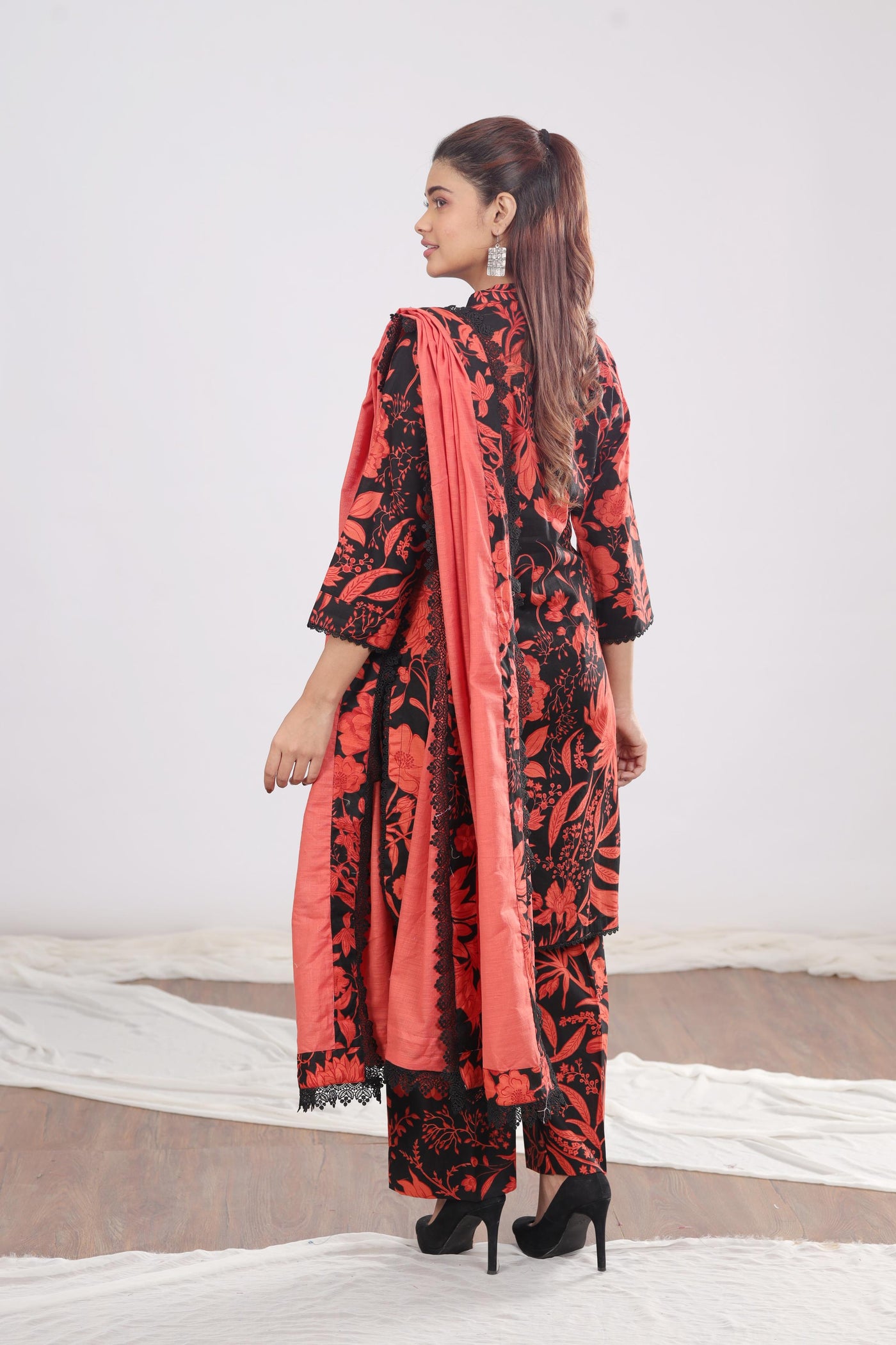 Design 9B - Sana Safinaz Mahay Stitched