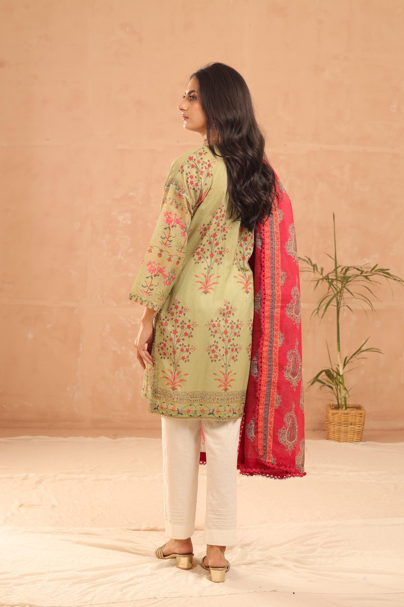 Design 23B - Sana Safinaz Mahay Stitched Festive