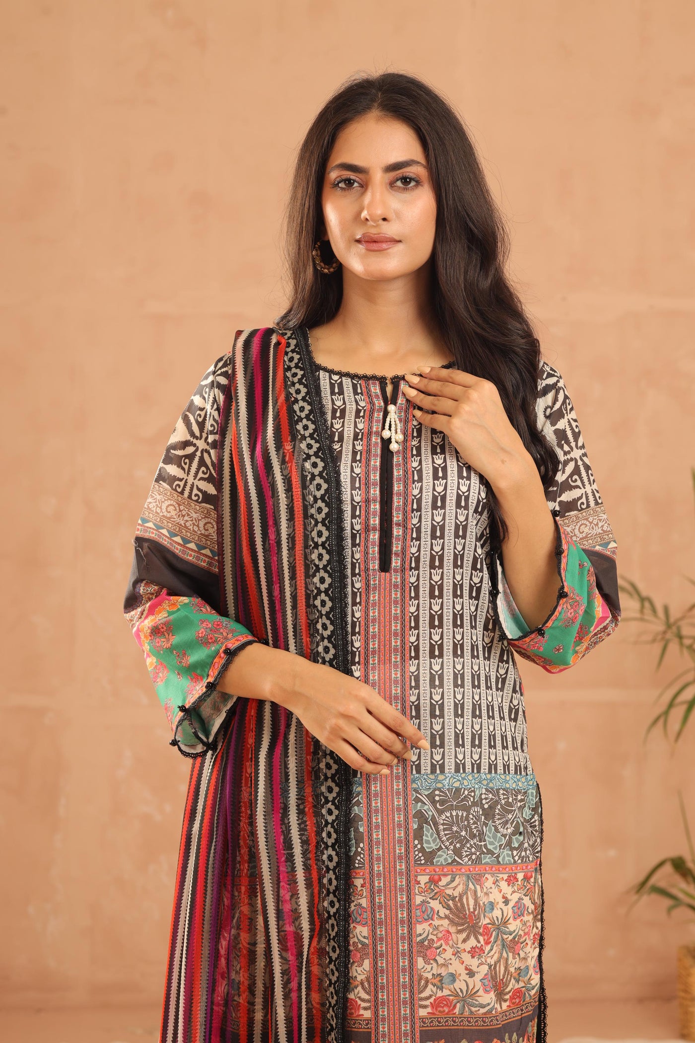 Design 24A - Sana Safinaz Mahay Stitched Festive