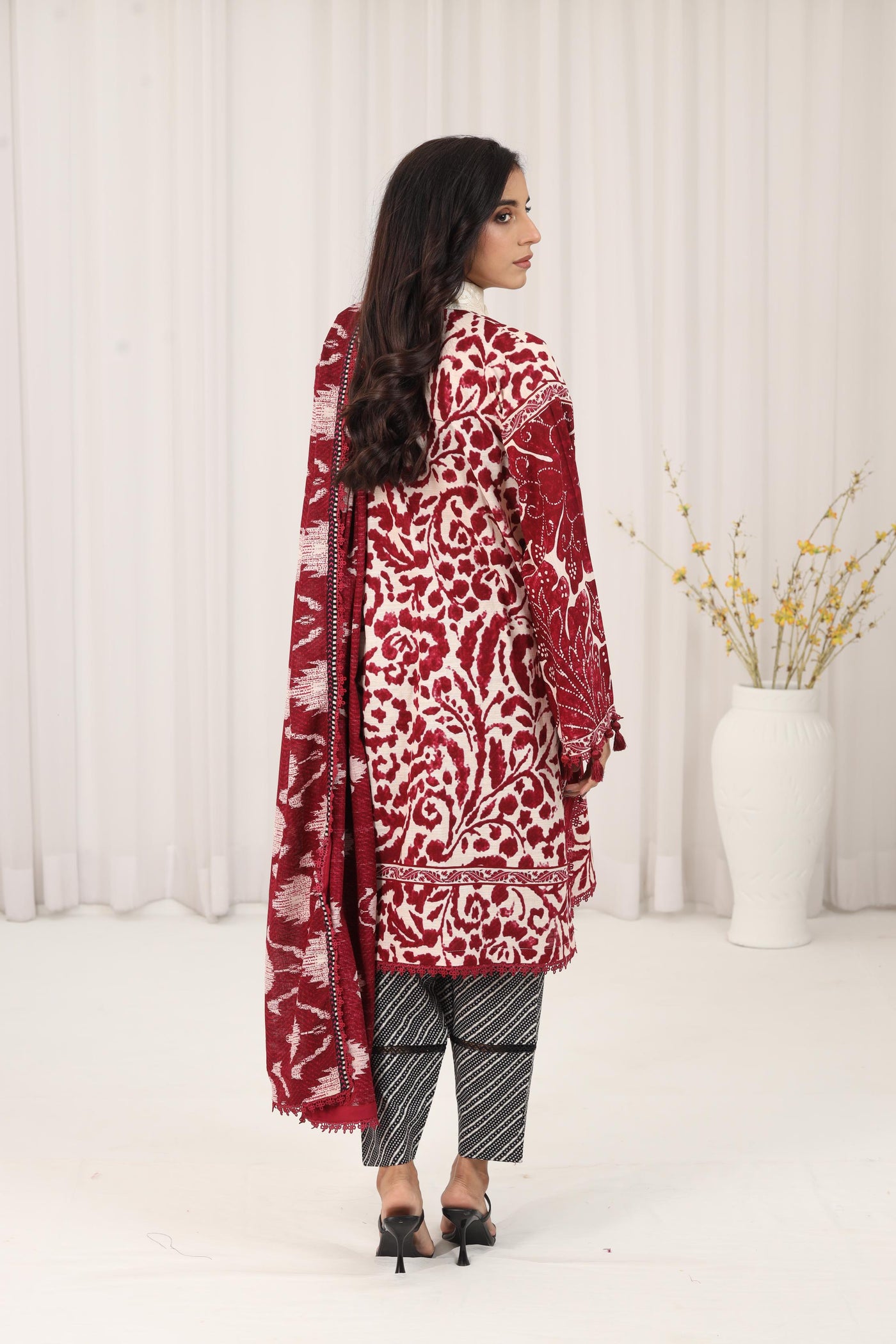 Design 18A - Sana Safinaz Mahay Stitched