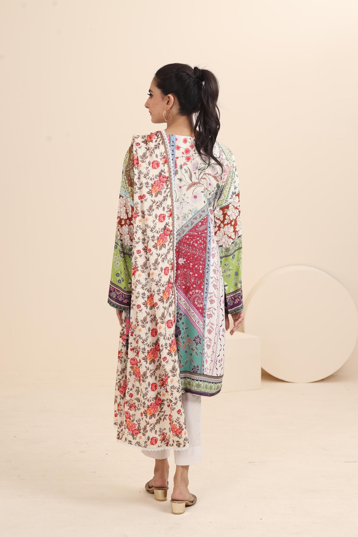 Design 20A - Sana Safinaz Mahay Stitched