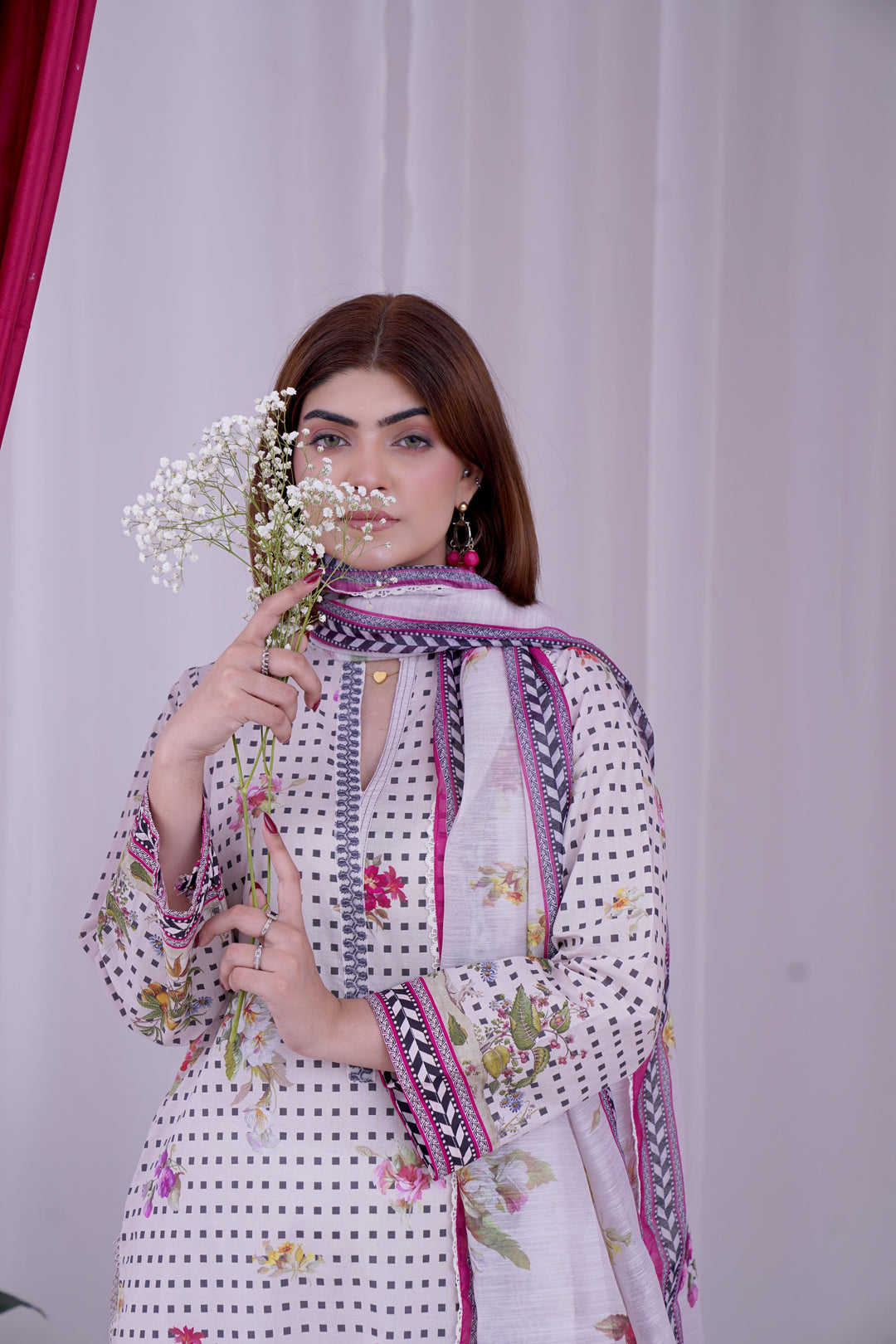 Design 8A - Sana Safinaz Mahay Stitched