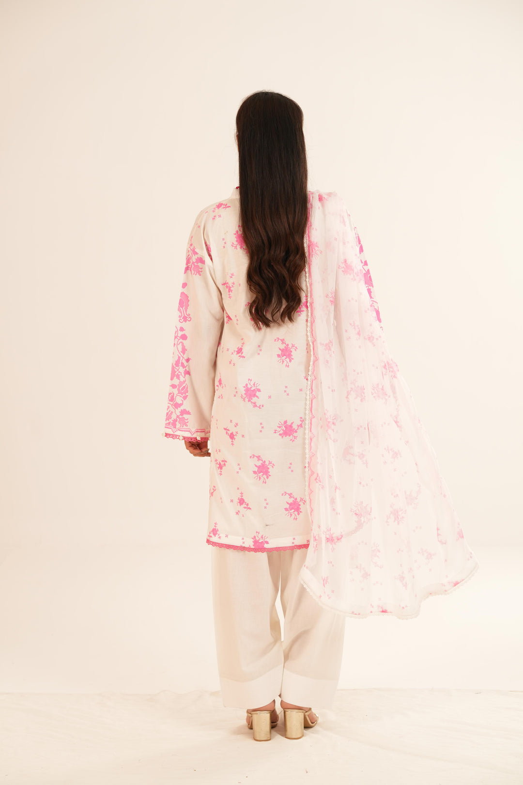 Design 4A - Sana Safinaz Mahay Stitched