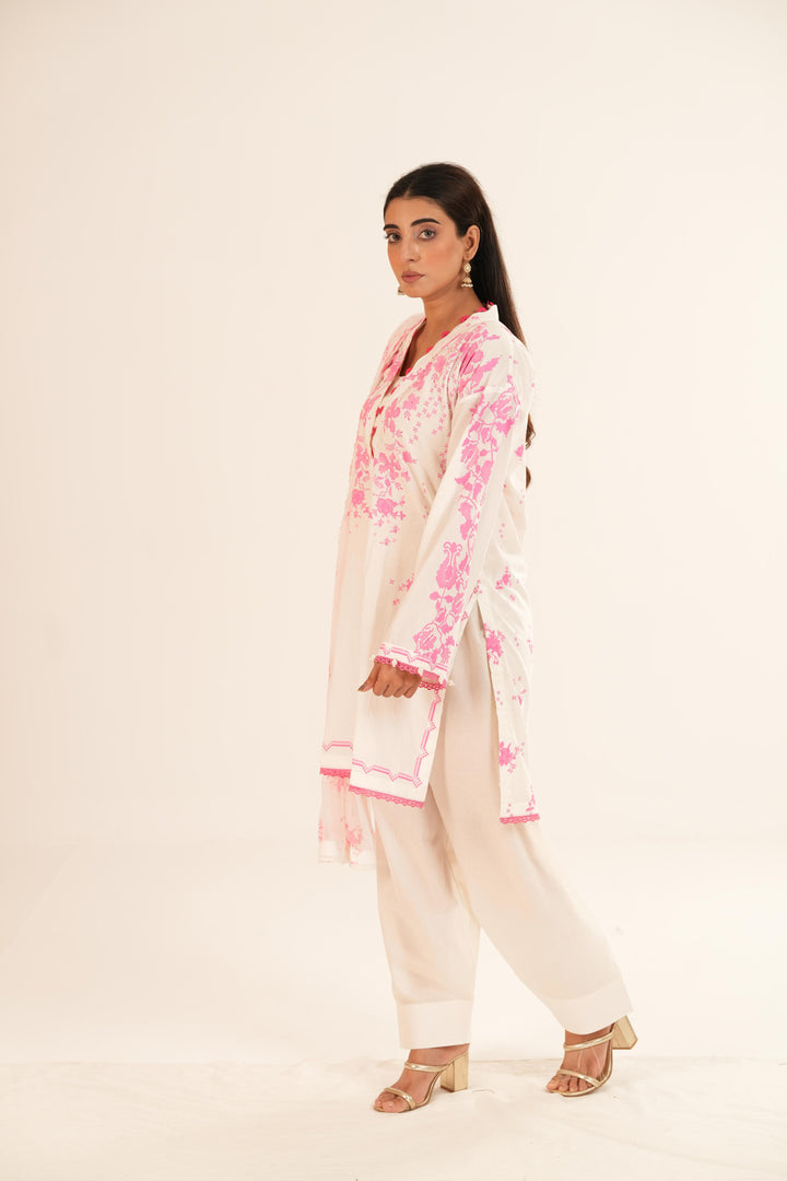 Design 4A - Sana Safinaz Mahay Stitched