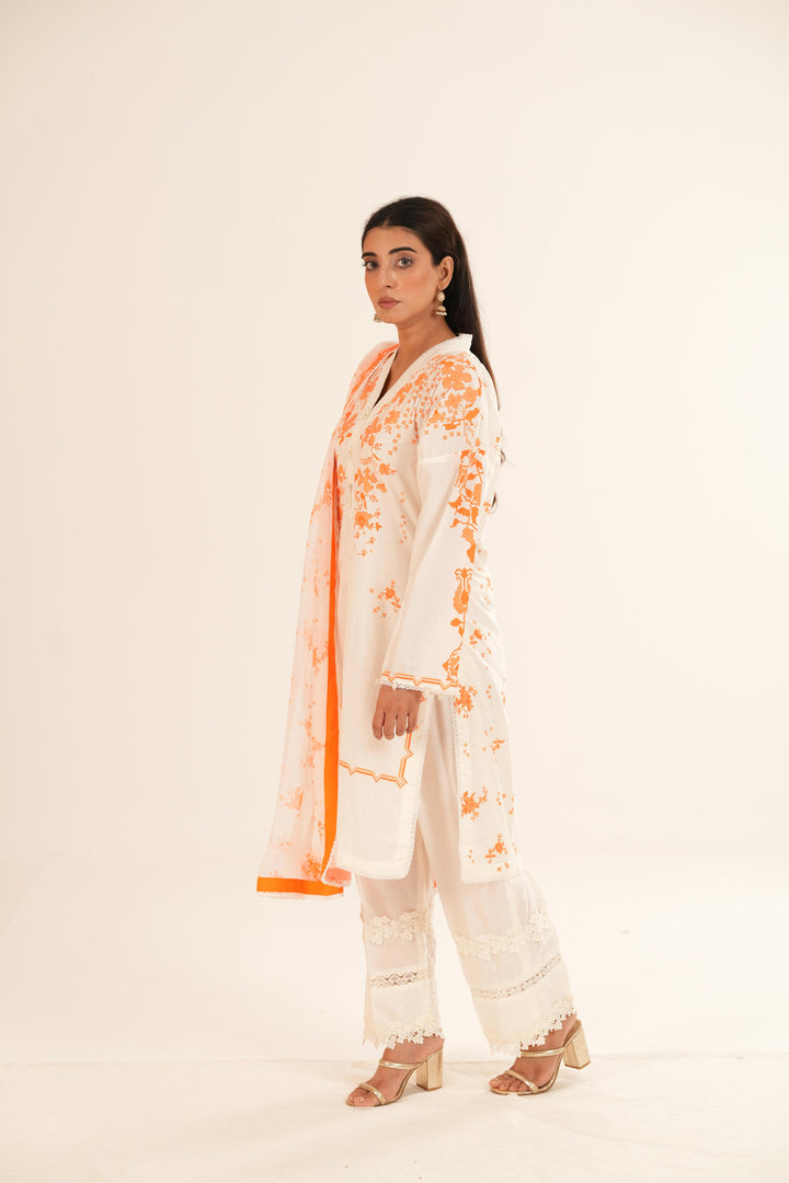 Design 4B - Sana Safinaz Mahay Stitched