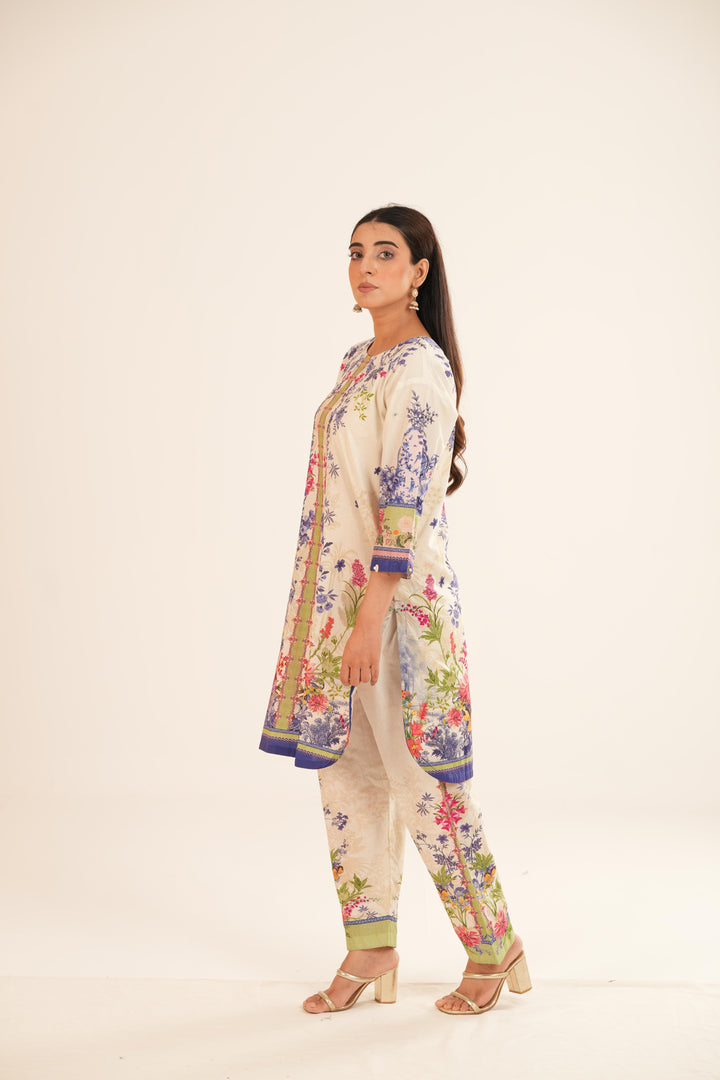 Design 5A - Sana Safinaz Mahay Stitched