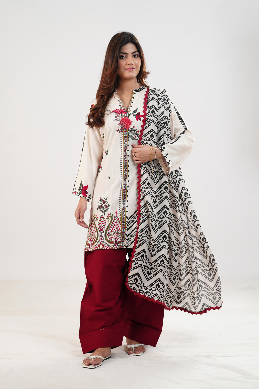 Design 4A - Sana Safinaz Mahay Stitched