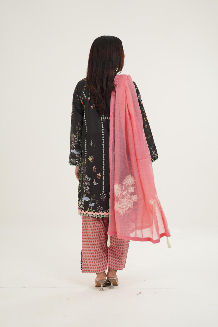 Design 5A - Sana Safinaz Mahay Stitched
