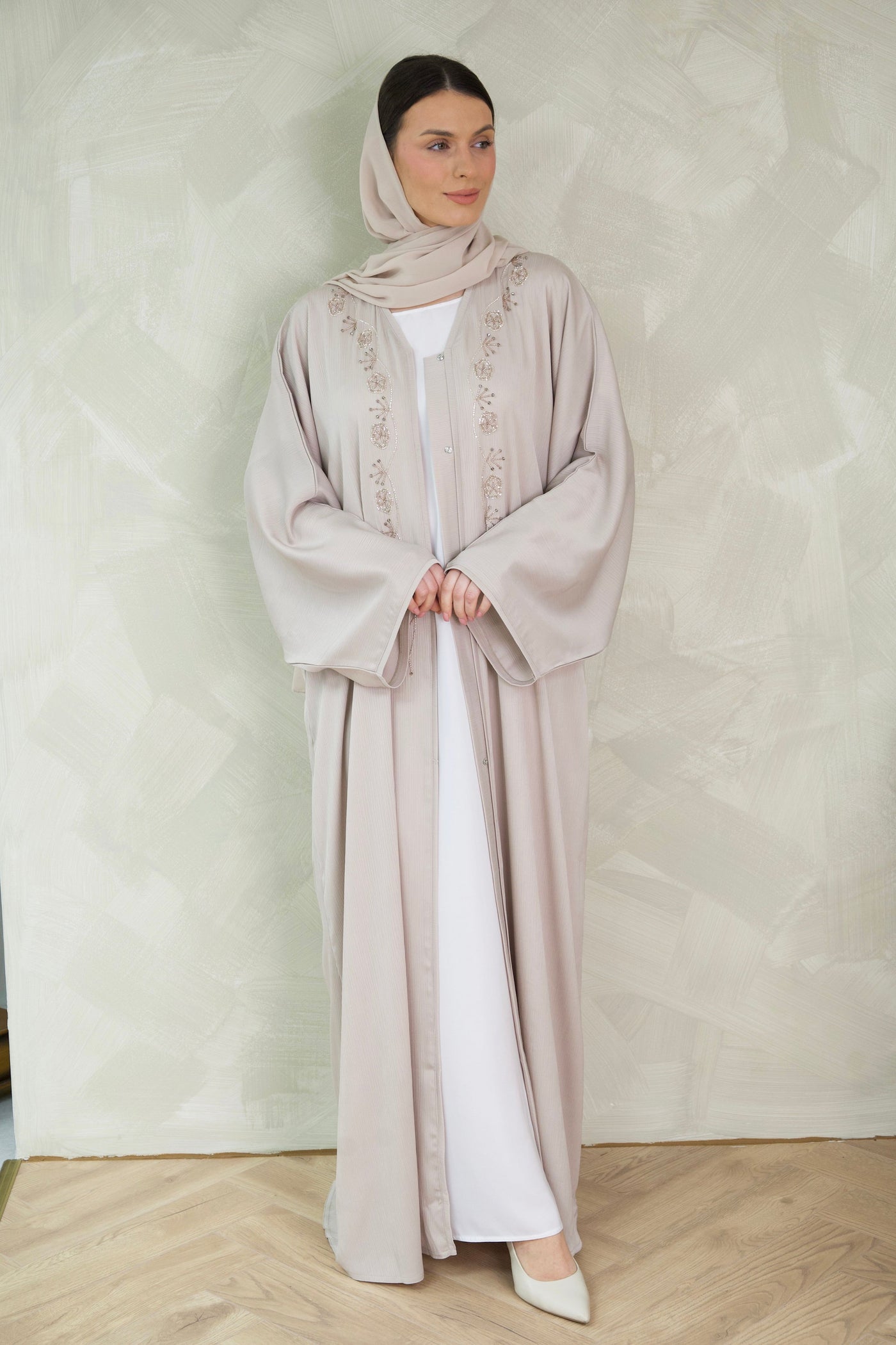 Najma Open Abaya