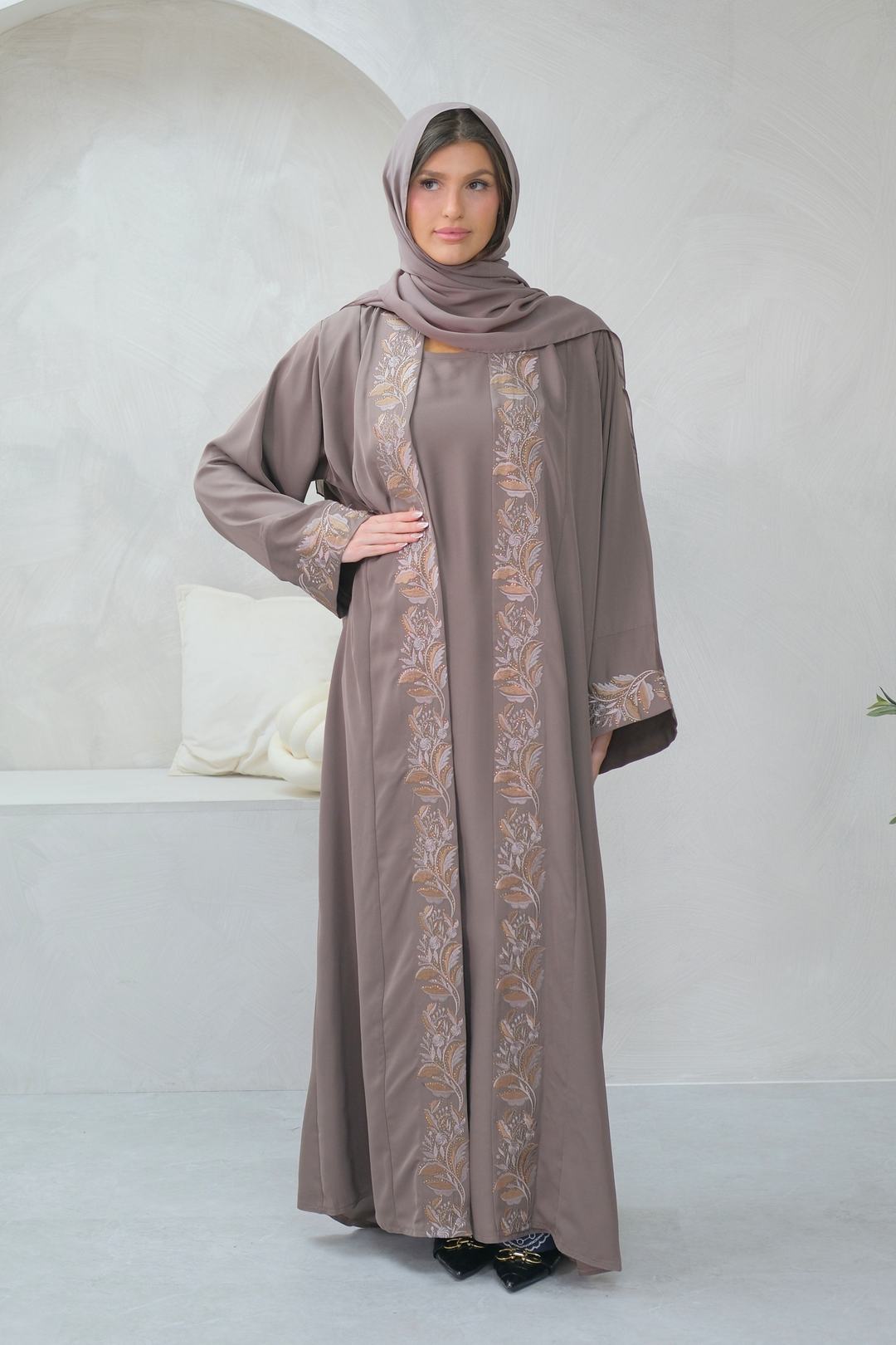 Desert Bloom Abaya