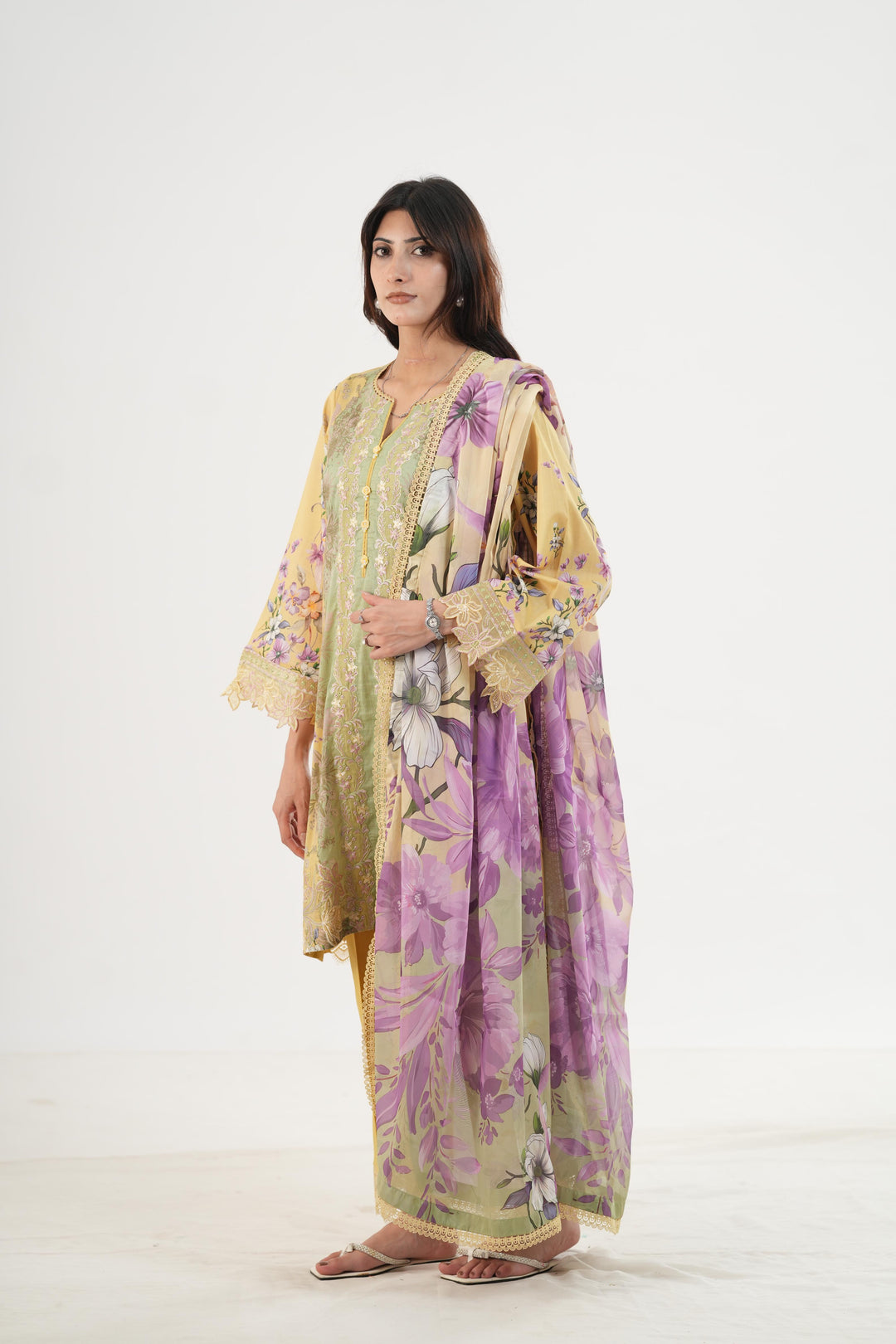 Hazel - Rang Rasiya Life Style Stitched