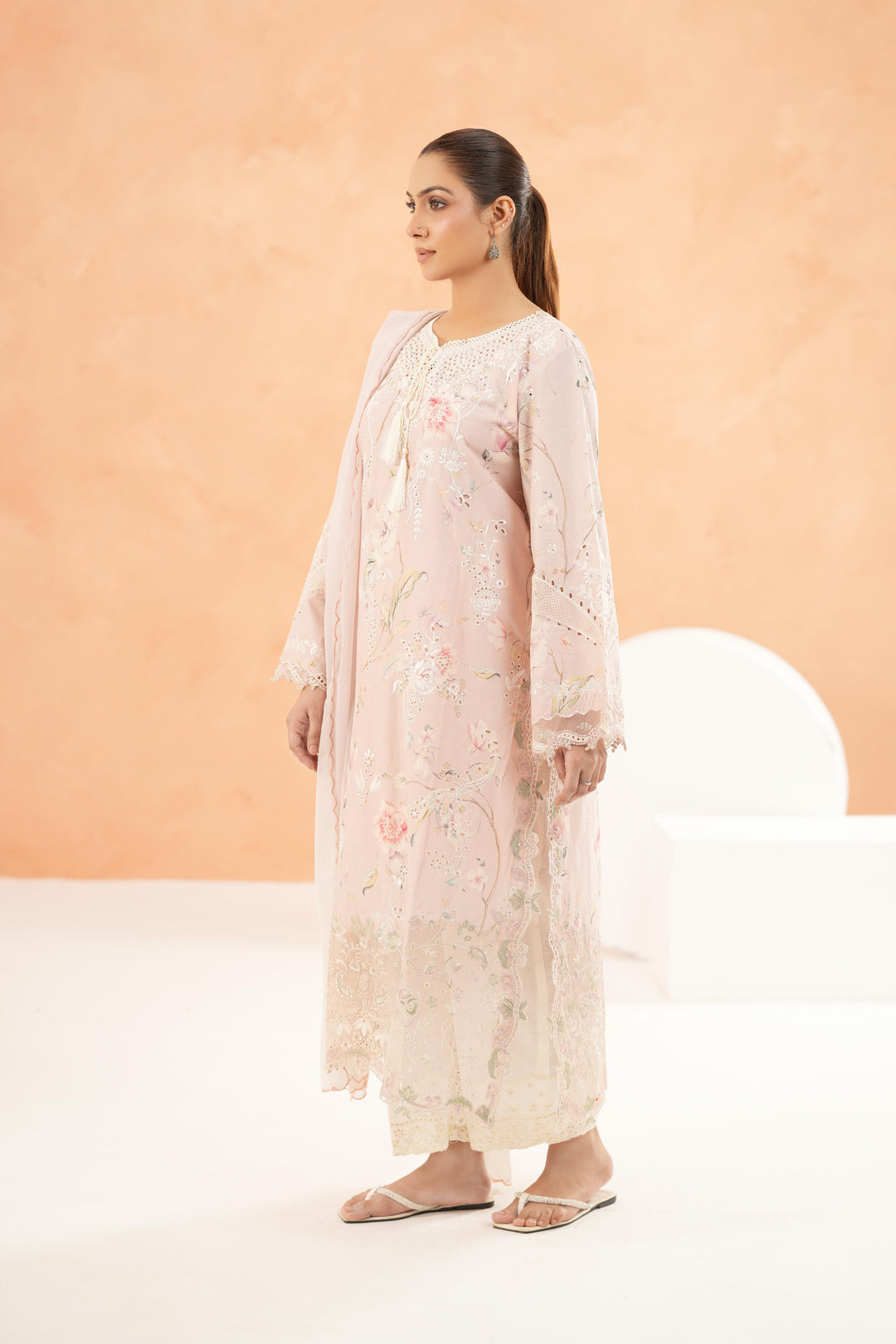 Embroidered Lawn Pink Stitched Suit - Iznik
