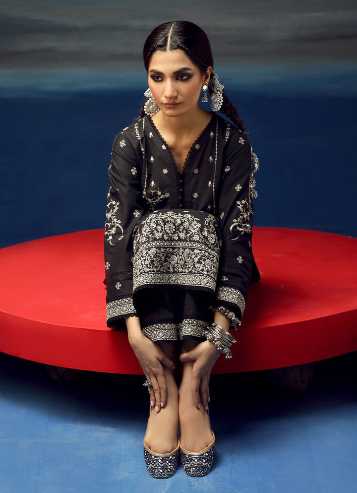 Pure Cotton Black Stitched Suit - Image