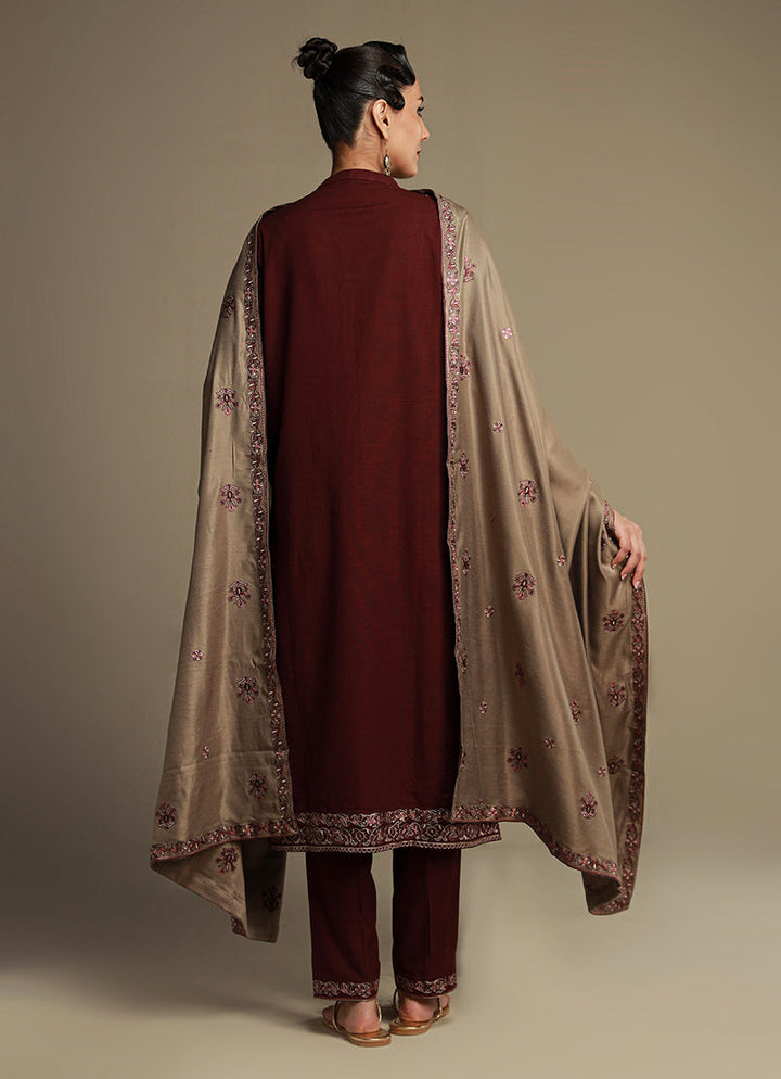 Khaddar/Acrylic Shawl White Stitched Suit - Image