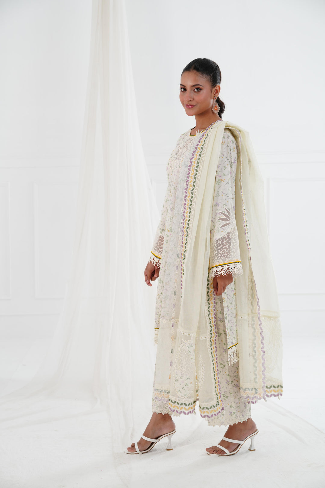 Design 9 - Jazmin Iris '25 Stitched