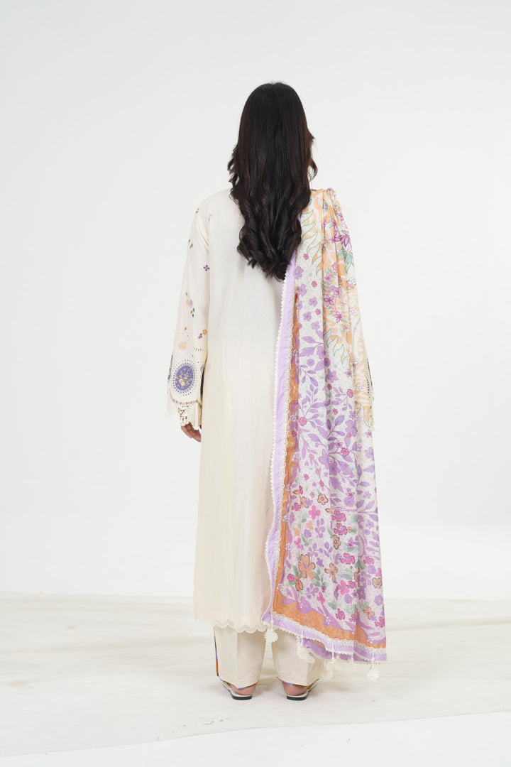 Design 1 - Jazmin Iris Luxury Stitched