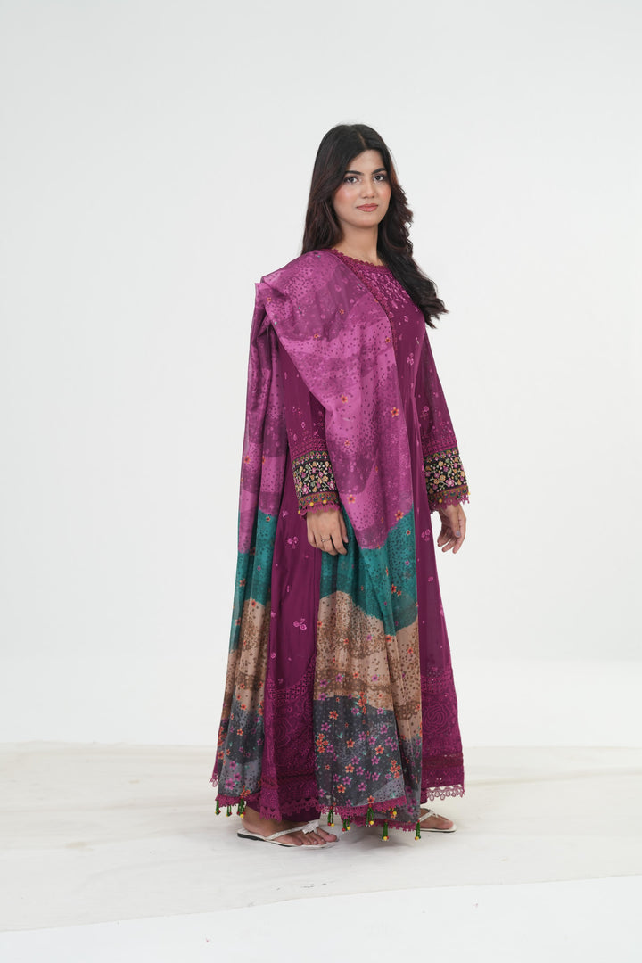 Design 2 - Jazmin Iris Luxury Stitched