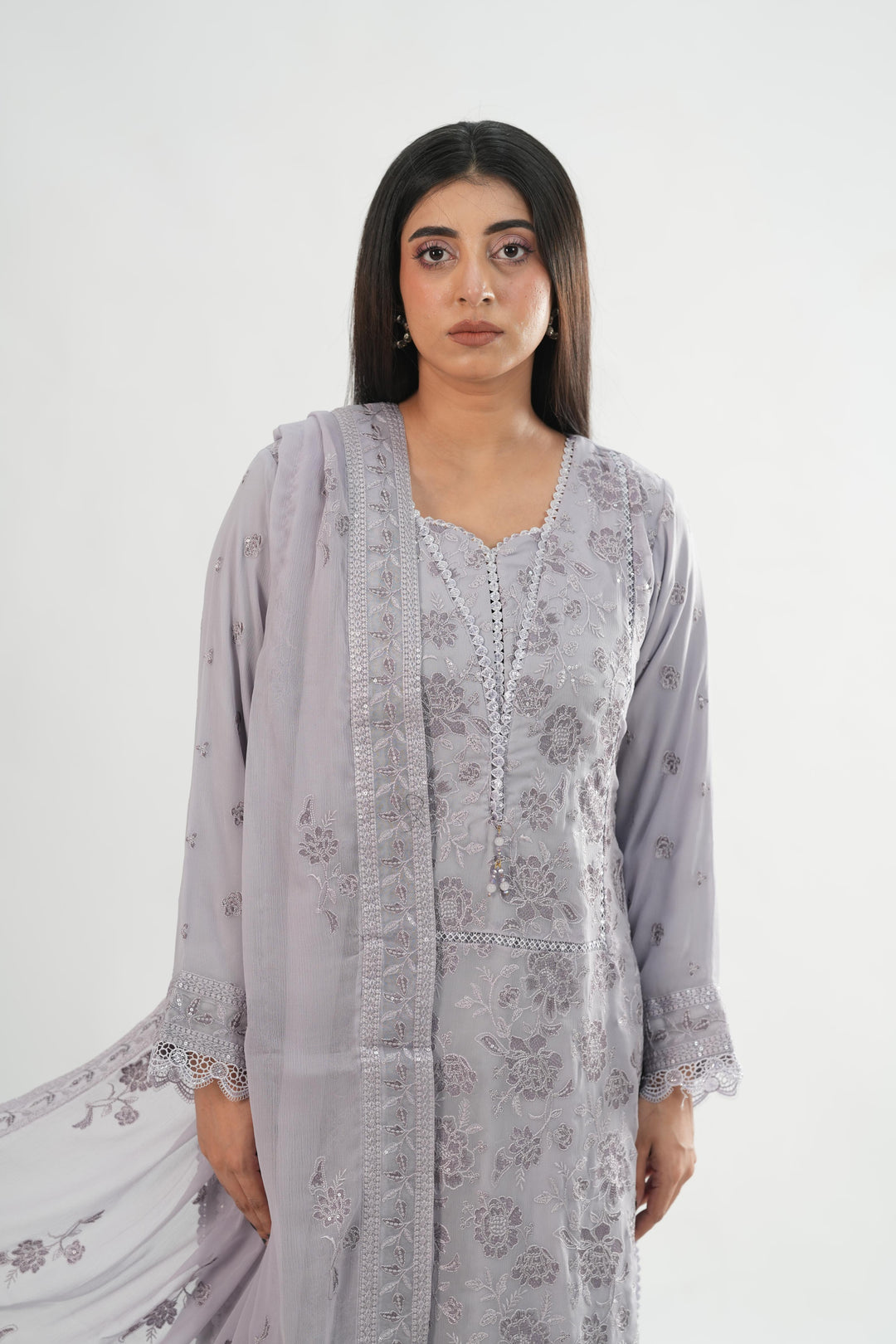 Insha - Alizeh Formals 26' Stitched