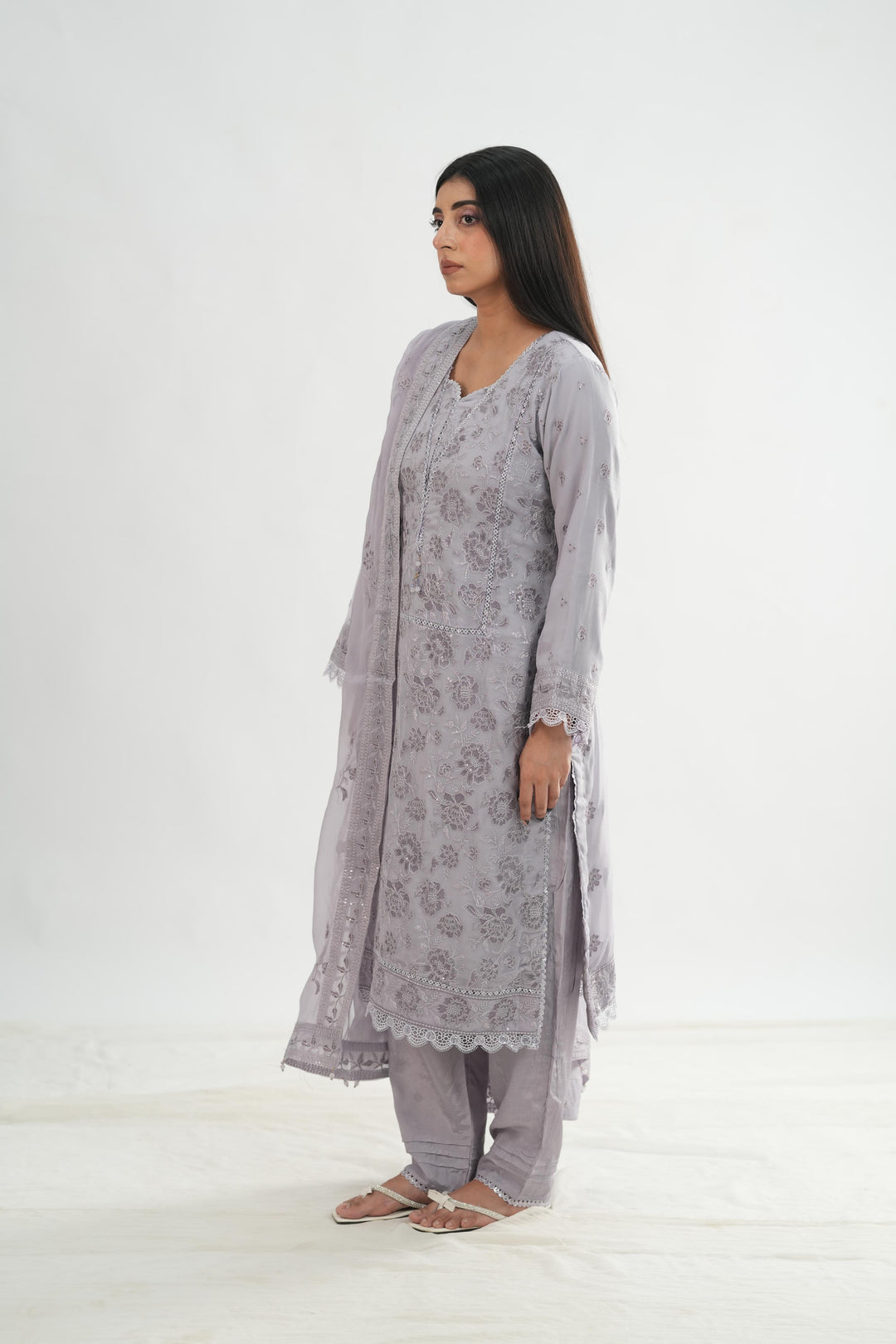 Insha - Alizeh Formals 26' Stitched
