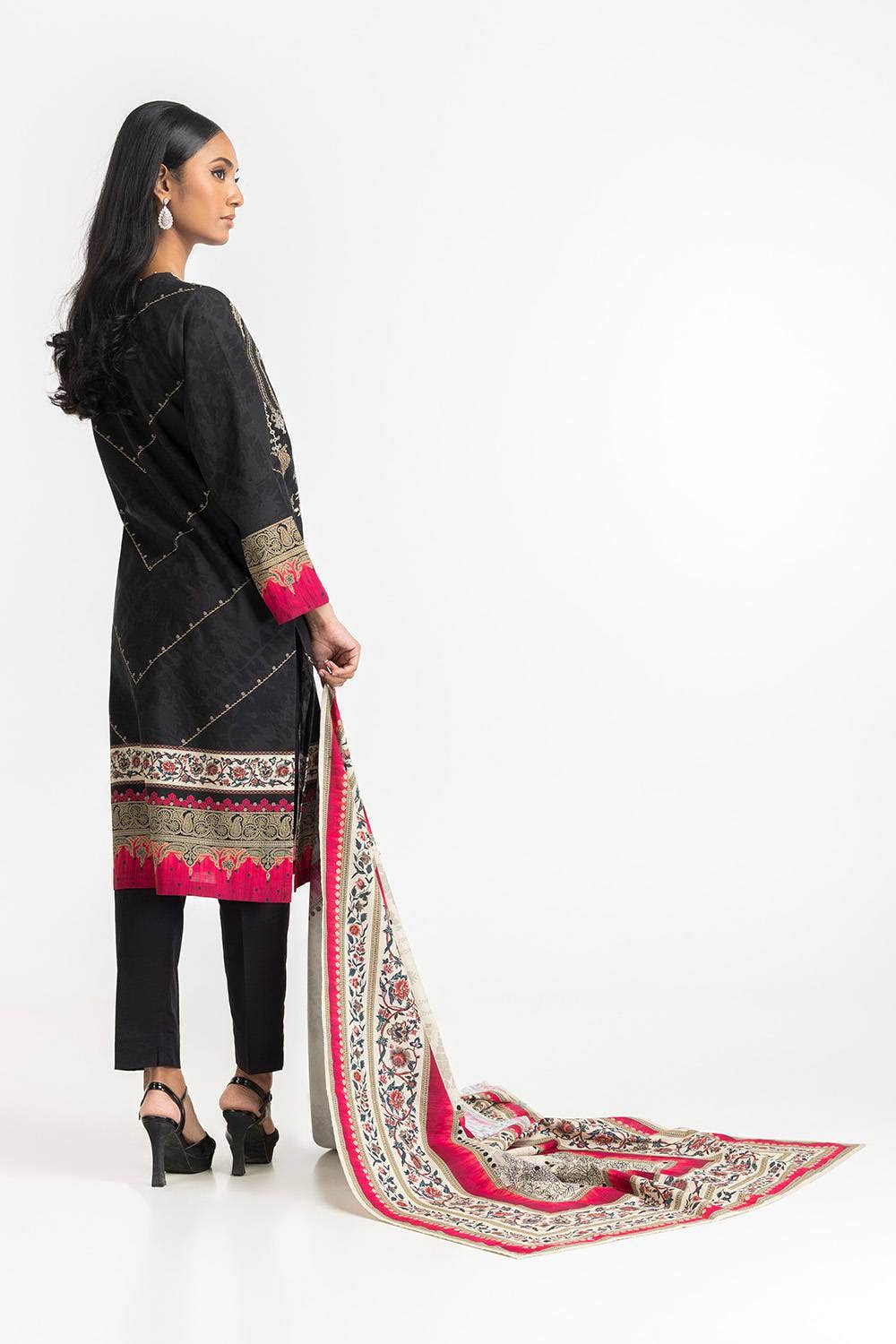 Khaddar Black Stitched Suit - Gul Ahmed