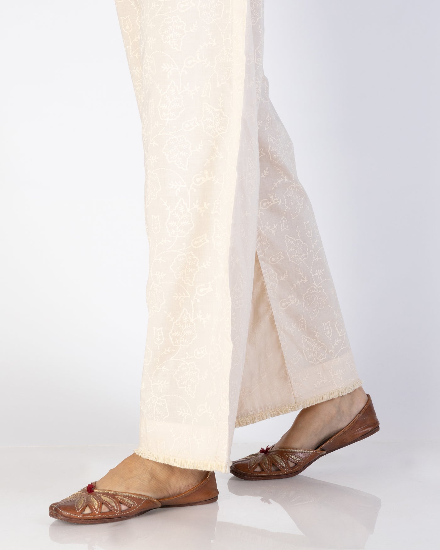 Cambric Cream Trouser - Almirah