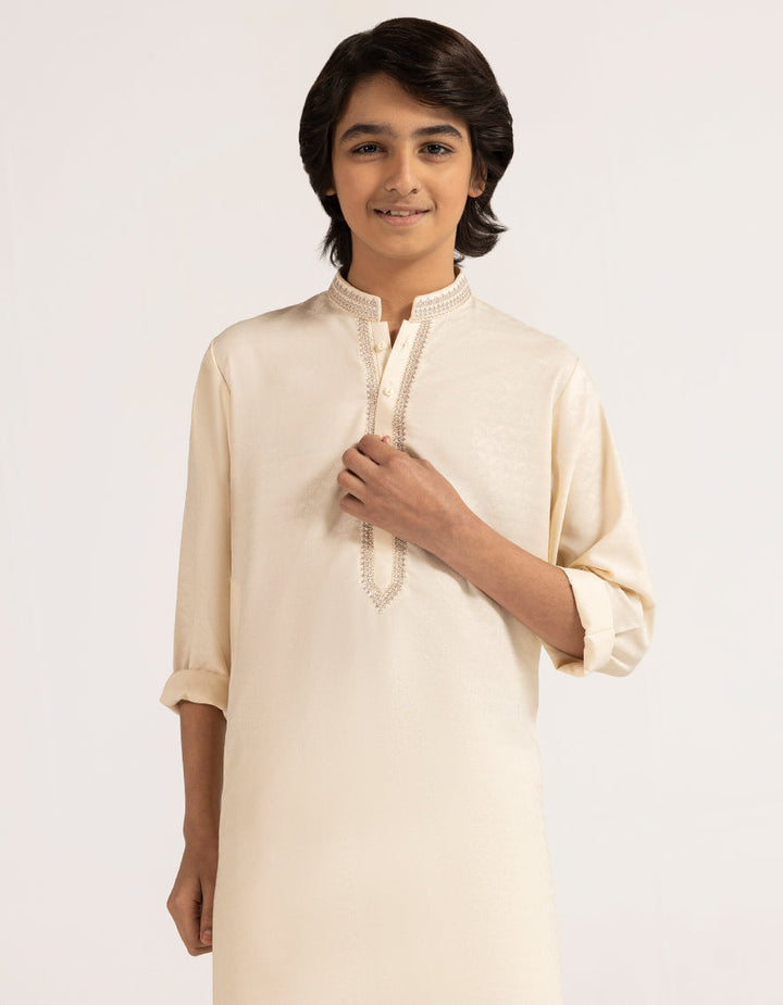 Blended Cream Special Kurta - J. Junaid Jamshed